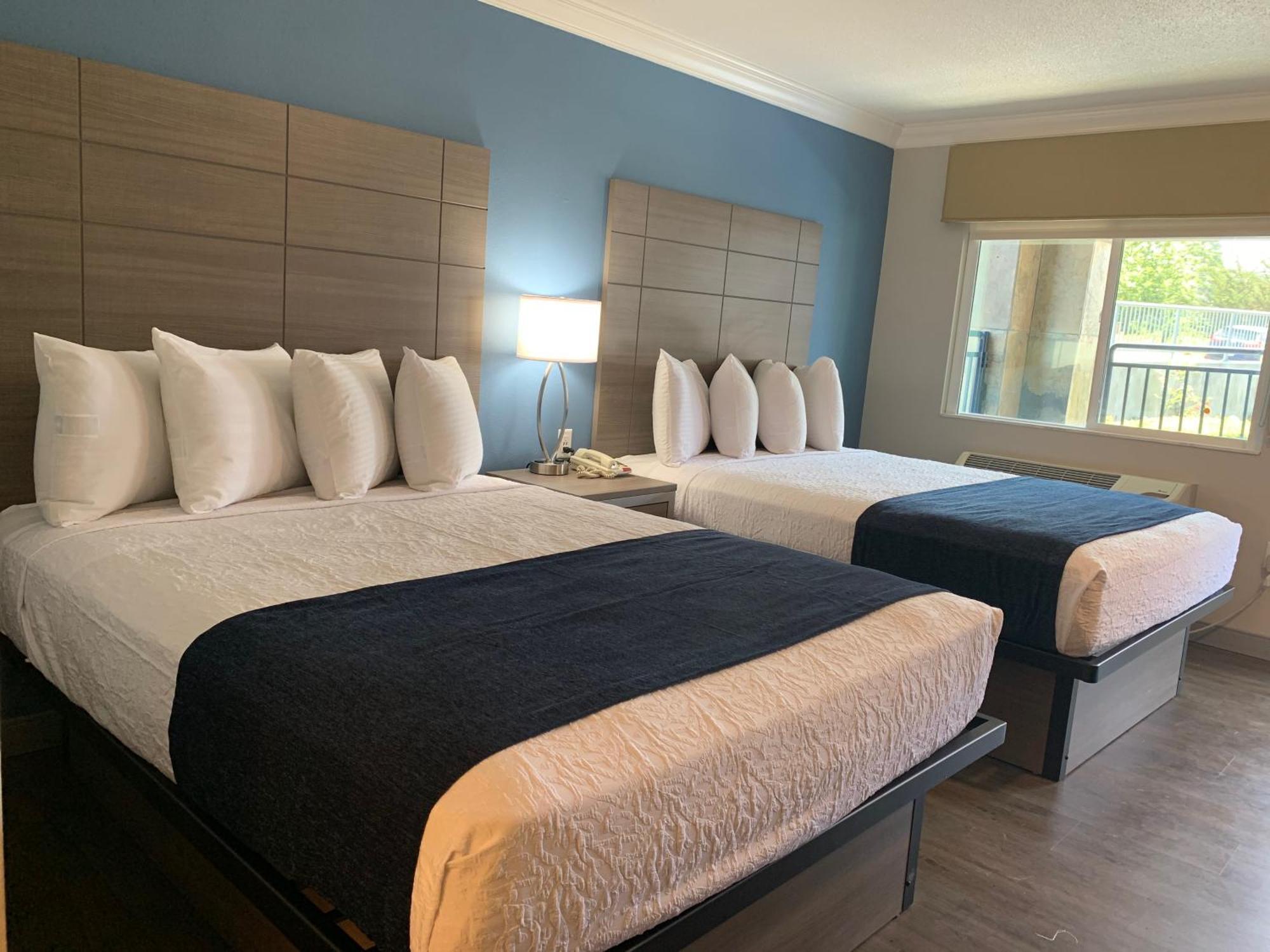 Torch Lite Inn At The Beach Boardwalk Санта Круз Екстериор снимка
